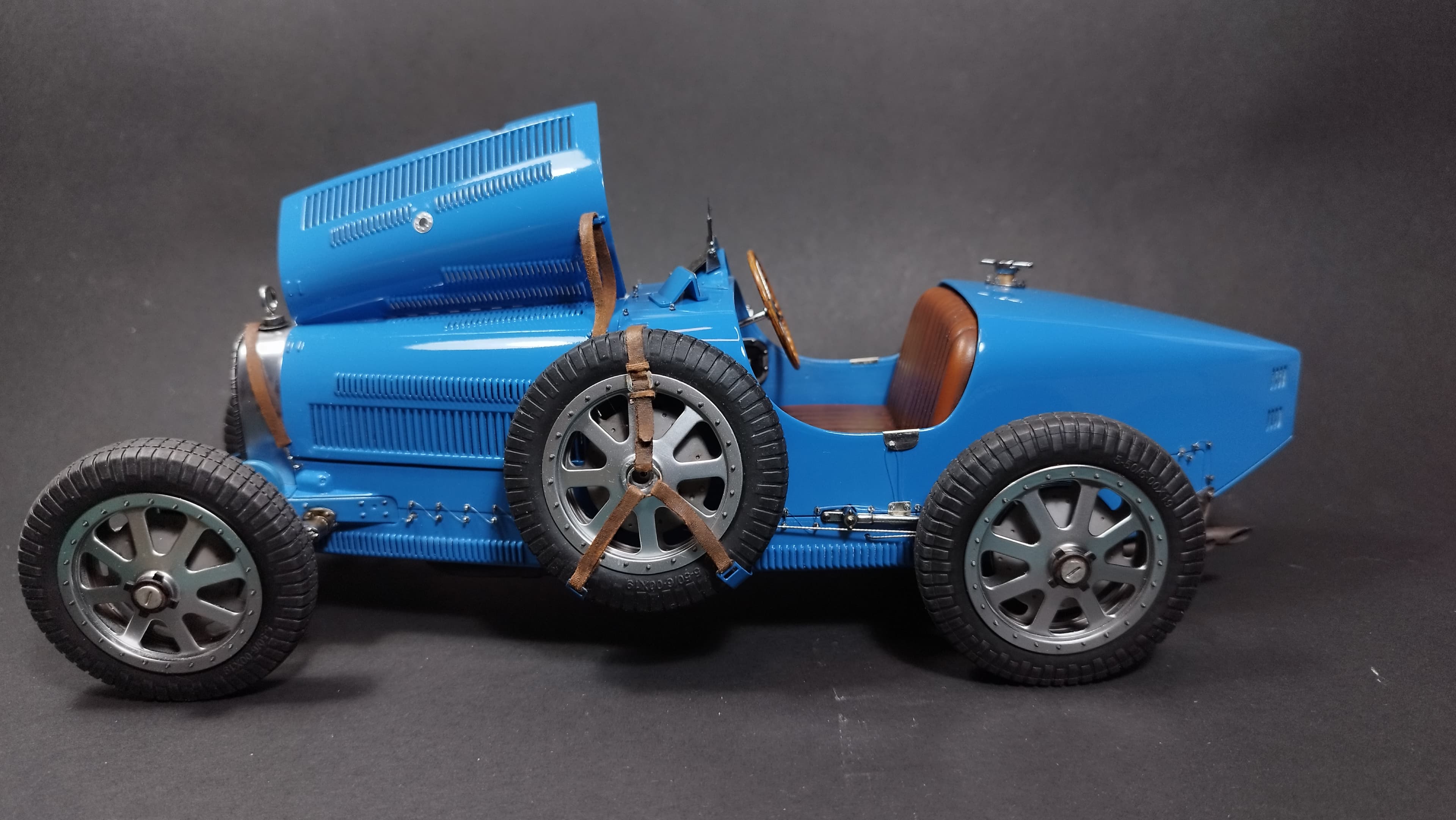 Bugatti Type 35D - Scale 1/12 - Italieri 